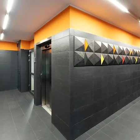 Watermelon Apartment With Parking City Center *