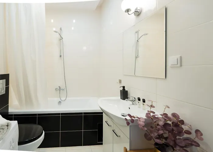 Watermelon Apartment With Parking City Center Apartament *