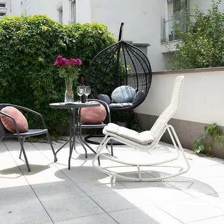 Watermelon Center Parking&terrace 公寓