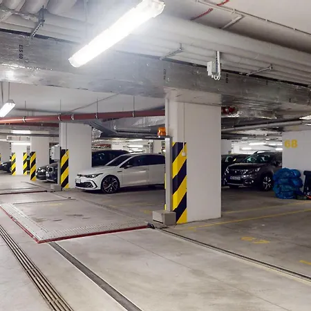 Watermelon Center Parking&terrace 公寓